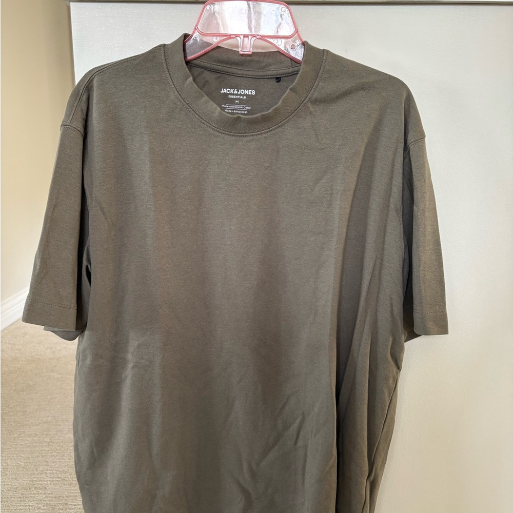 Jack & Jones Short-Sleeve Crew Neck T-Shirt in Olive BRAND NEW